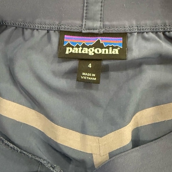 Patagonia Chambeau Rock Climbing Hiking Feather Gray Outdoor Pants 82935 Size 4 - Picture 6 of 8